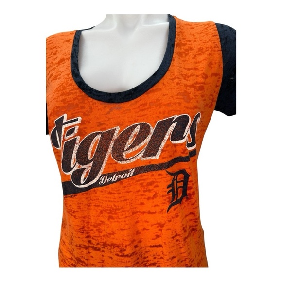 Detroit Tigers Women’s Graphic Tee – Orange & Navy, Size L - Picture 6 of 10